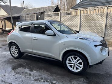 Nissan: Nissan Juke: 2011 г., 1.6 л, Вариатор, Бензин, Хэтчбэк