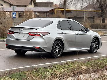 Toyota: Toyota Camry: 2021 г., 2.5 л, Автомат, Гибрид, Седан — 5