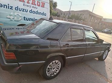 volkswagen polo 1: Mercedes-Benz 190 (W201): 1.8 л | 1991 г. Седан — 4