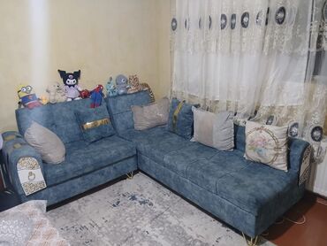 adona retro kunc divan: Угловой диван, Нераскладной, Без подьемного механизма, Велюровая ткань, Нет доставки