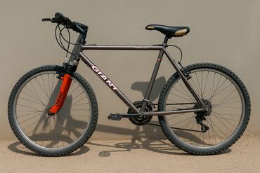 Şəhər velosipedləri: İşlənmiş Şəhər velosipedi Giant, 26"