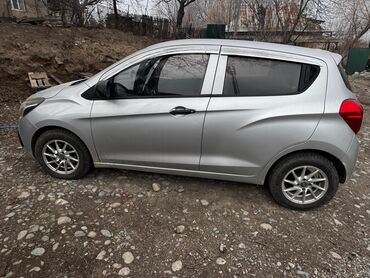 Chevrolet: Chevrolet Spark: 2016 г., 1 л, Вариатор, Бензин, Хэтчбэк — 9