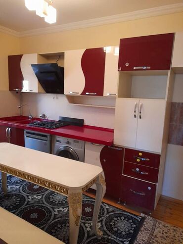 Həyət evləri və villaların satışı: Qaraçuxur qəs. 4 otaqlı, 100 kv. m, Orta təmir — 13