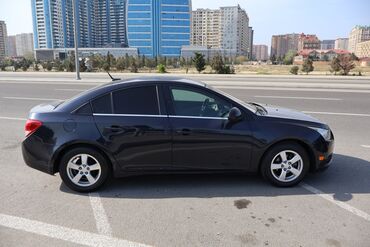 Chevrolet: Chevrolet Cruze: 1.4 l | 2014 il 199000 km Sedan