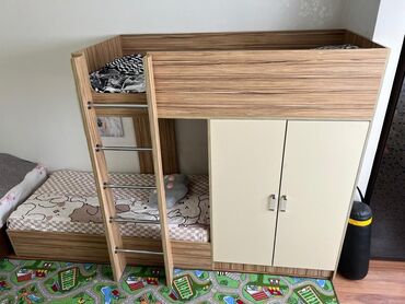 Двухъярусные кровати: Двухъярусная кровать из качественного ламината с имитацией текстуры