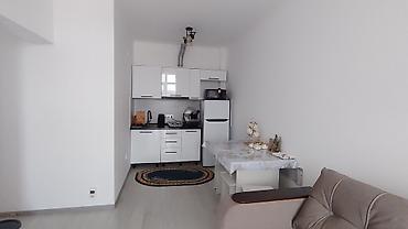 flat on rent: Сдается светлая 2‑комнатная квартира с большим балконом и видом на — 2