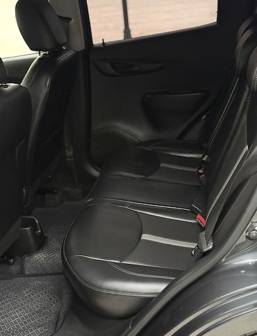 Chevrolet: Chevrolet Spark: 2019 г., 1 л, Вариатор, Бензин, Хэтчбэк — 12