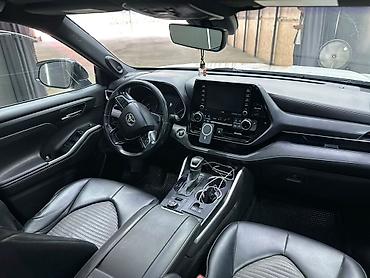 7 местные: Toyota Highlander: 2020 г., 3.5 л, Автомат, Бензин, Кроссовер — 1