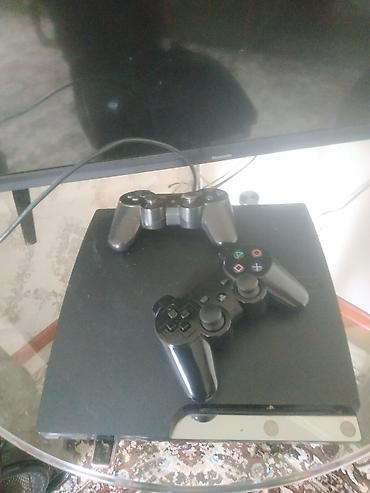 xbox wireless controller: Игровая консоль Sony PlayStation 3 (Slim) с двумя беспроводными игры — 1