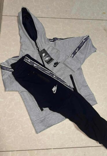 Komplet trenerke: Komplet dečije trenerke sa kapuljačom i patentnim zatvaračem, idealan — 7