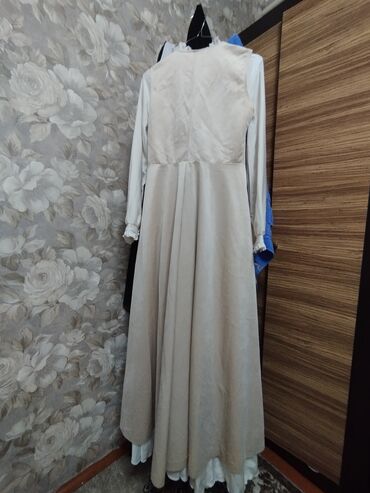 кыргыз кийим: Вечернее платье, Длинная модель, С рукавами, 2XL (EU 44), 3XL (EU 46)