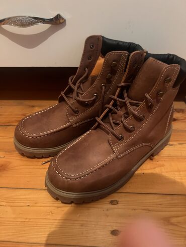 Botinkalar: Tebi deri 42 razmer bot batinka 41 de geyne biler menim ayagim 41do — 3