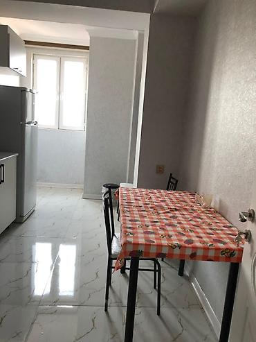 sumqayitda kiraye: İnşaatçılar otaq yoldaşı 2 xanım axtarılır.
2 otaq 90m2 22/21 mərtəbə — 2