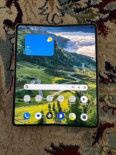 fold 3: Samsung Galaxy Z Fold 3, Б/у, 256 ГБ, цвет - Серебристый, 2 SIM — 2