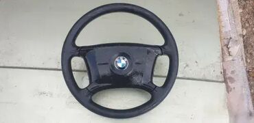 Auto delovi: Bmw volan 3 kraka u dobrom stanju popustio konac u gornjem delu — 1