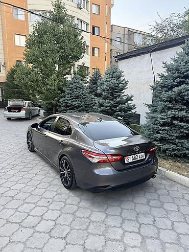 xv70: Toyota Camry: 2019 г., 2.5 л, Автомат, Бензин, Седан — 2