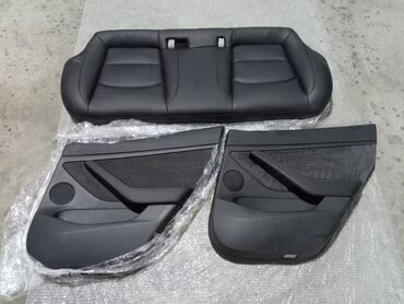 Krılolar: Sağ arxa, model 3, 2023 il, ABŞ, Ünvandan götürmə — 8