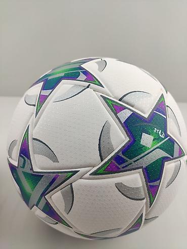 Toplar: Futbol topu "Liga Champion". keyfiyyetli futbol topu. Metrolara və — 3