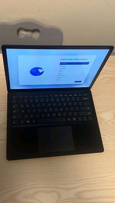 macbook pro m3: Endirim olacaq 16 ram 512 yaddas Touchscreen noutbuk. premium noutbuk — 4
