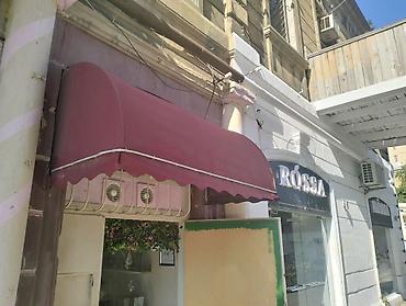 Ev və bağ: Bordo rəngli vitrin/tampon örtüyü (tent) - Forma: yarımdairəvi-kubba — 4
