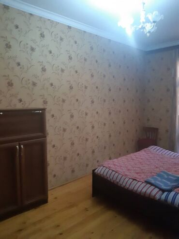 Uzunmüddətli kirayə mənzillər: Xəzər rayonu, Buzovna qəsəbəsi, 26 saylı məktəbə yaxın, 3 mərtəbəli — 4