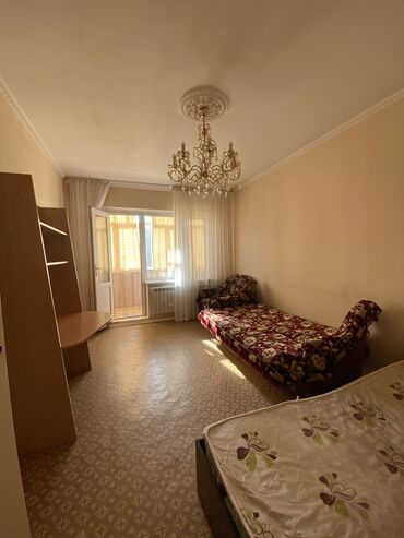 переоформление: 3 комнаты, 68 м², 106 серия, 5 этаж, Косметический ремонт
