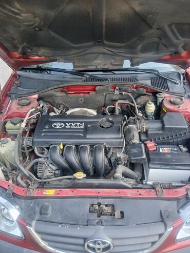 k5 машина: Toyota Avensis: 2001 г., 1.8 л, Механика, Бензин, Хэтчбэк