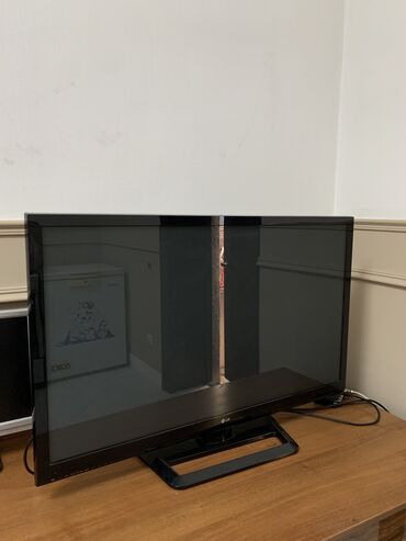 телевизор плазменный lg: Телевизор LG с плоским экраном и черной рамкой. На задней панели