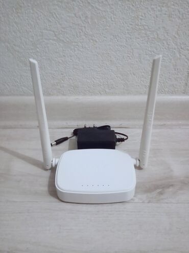 wifi карта: Wi-Fi роутер Tenda N301, отличное состояние, отлично работает