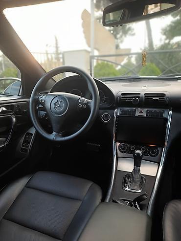 Mercedes-Benz: Mercedes-Benz C-Class: 2.5 l | 2006 il Sedan — 13