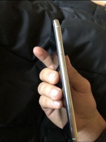 Apple iPhone: IPhone Xs Max, 256 GB, Matte Silver, Simsiz şarj — 5