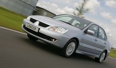 Передний Mitsubishi, Б/у, Оригинал