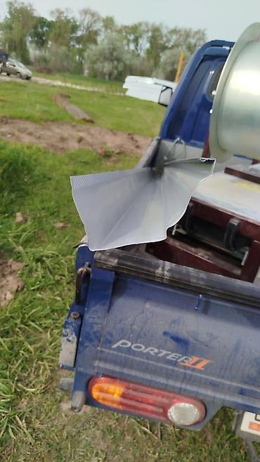 Кровля крыши: Желоба. отливы. слив. жолоб. отлив . тунике фон. чоро — 2