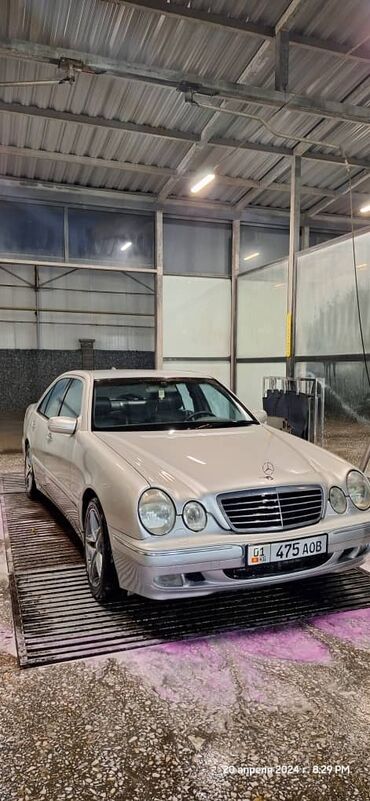 боковые зеркала 210: Mercedes-Benz A 210: 2000 г., 3.2 л, Автомат, Бензин, Седан