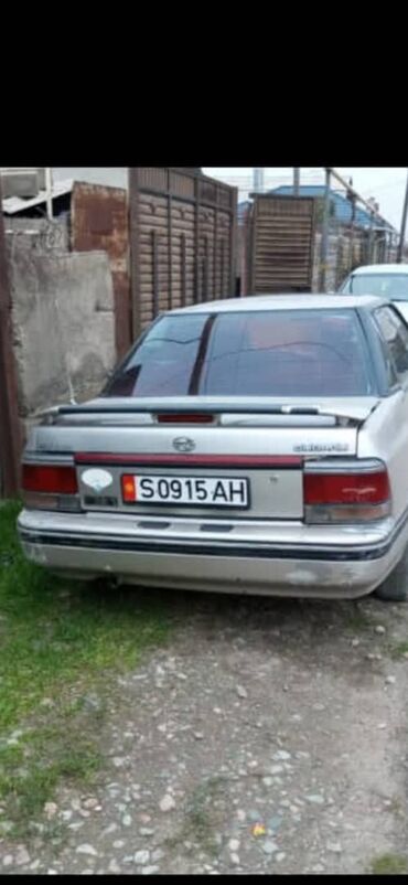 Subaru: Subaru Legacy: 1991 г., 2 л, Механика, Бензин, Седан