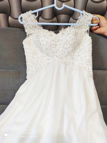 свадебные наборы ручной: Свадебное платье! Шикарное ручной работы!