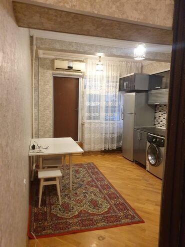 Uzunmüddətli kirayə mənzillər: Xətai rayonu,Həzi Aslanov metrosunun çıxışında,9 mərtəbəli -da lalafo.az — 11 Uzunmüddətli kirayə mənzillər: Xətai rayonu,Həzi Aslanov metrosunun çıxışında,9 mərtəbəli — 11