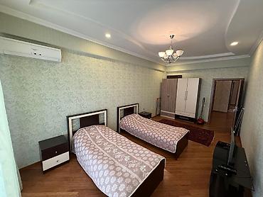 agdas mebel: 2 yataq mebeli və qonaq mebeli hamısı birlikdə 1500 manat. Ayrı — 2