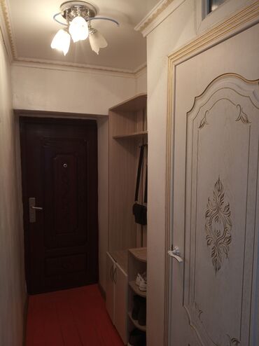 1 комнатная квартира в караколе в Кыргызстан | Посуточная аренда квартир: 1 комната, 36 м², 3 этаж, Свежий ремонт, Центральное отопление
