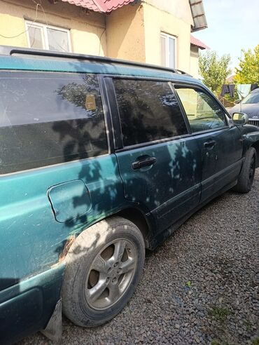аварийный форестер: Subaru Forester: 1999 г., 2.5 л, Автомат, Бензин, Кроссовер