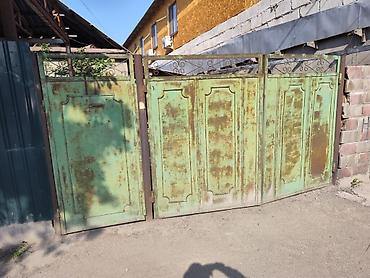 Продажа коттеджей и домов: Продаю дом. Один владелец. Обмен не интересует. Большой участок — 1
