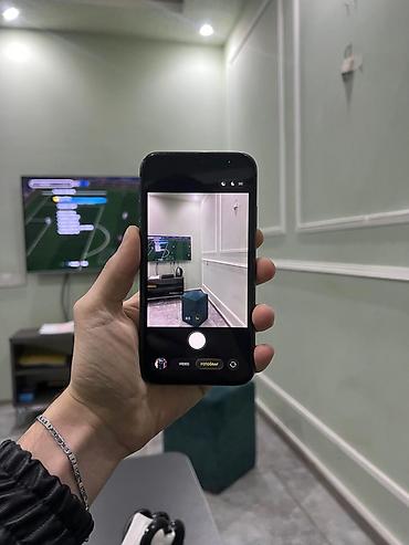 Apple iPhone: IPhone 11, 128 GB, Qara — 9