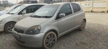 где купить машину дешевле: Toyota Vitz: 2001 г., 1 л, Автомат, Газ, Хетчбек