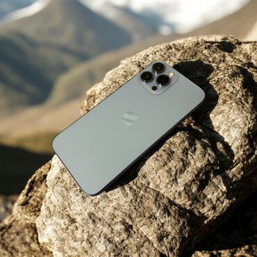 Nissan: IPhone 13 Pro Max, 128 GB, Sierra Blue, Face ID