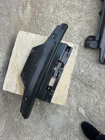 Bamperlər, buferlər: BMW F30/F31 — 23