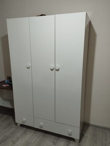 как продать старую мебель: Ayten91Dolab 160 man satilir.Köhnə Günəşli.Ayten91(4886)