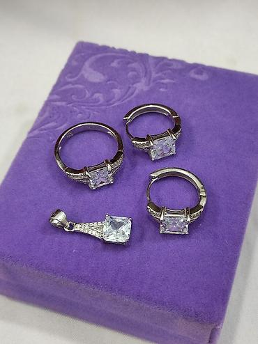 Серебряные наборы украшений: Серебряный набор  под Карьтие Серебро 925 пробы Размеры имеются — 10