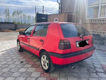 Volkswagen: Volkswagen Golf: 1993 г., 1.8 л, Механика, Бензин