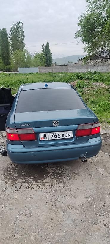 машина посат: Mazda 626: 1998 г., 1.8 л, Механика, Газ, Седан — 4