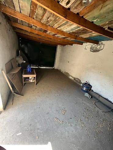 Продажа коттеджей и домов: --- 🏡 **Продается уютный и просторный дом в г. Бишкек, ул. Матыева 72 — 7
